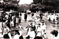 Larraiza dantza taldeko txikien 50. urteurrena Larraiza dantza taldeko txikien 50. urteurrena