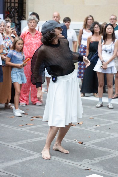 Idoia Zabaleta: Orta edo norbat dantzan_pista de baile Idoia Zabaleta: Orta edo norbat dantzan_pista de baile