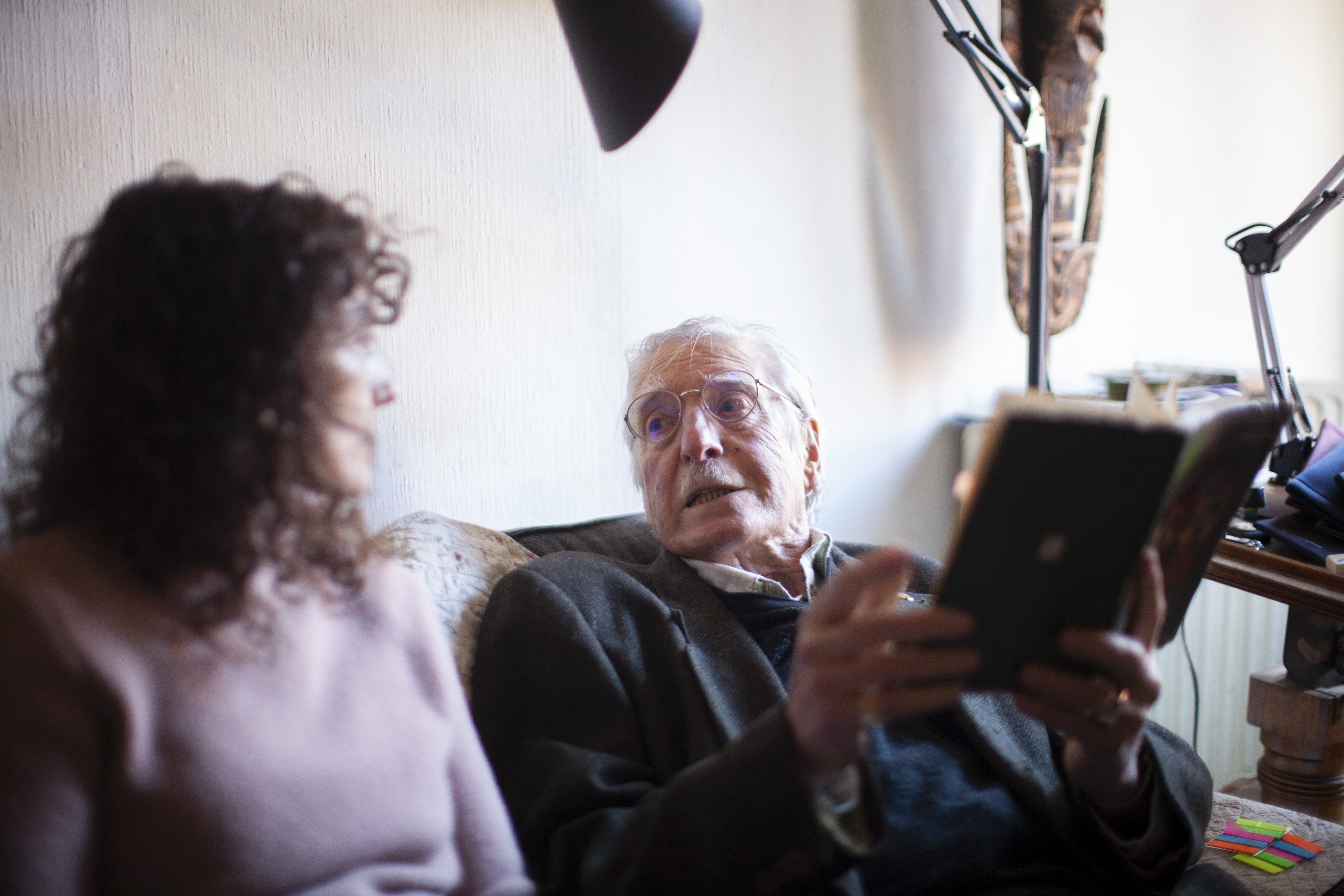 Urbeltz eta Maddi, Urbeltzen etxean. Argazkilaria: Gorka Bravo.