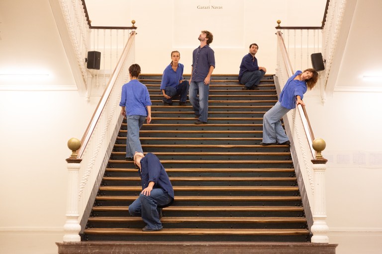 Dantzan han eta hemen Dantzan han eta hemen