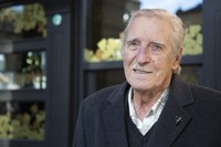 Juan Antonio Urbeltz: "Dantza espiritualitateari erabat lotuta dago"