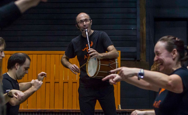 Sabin Bikandi Max sarien biharamunean