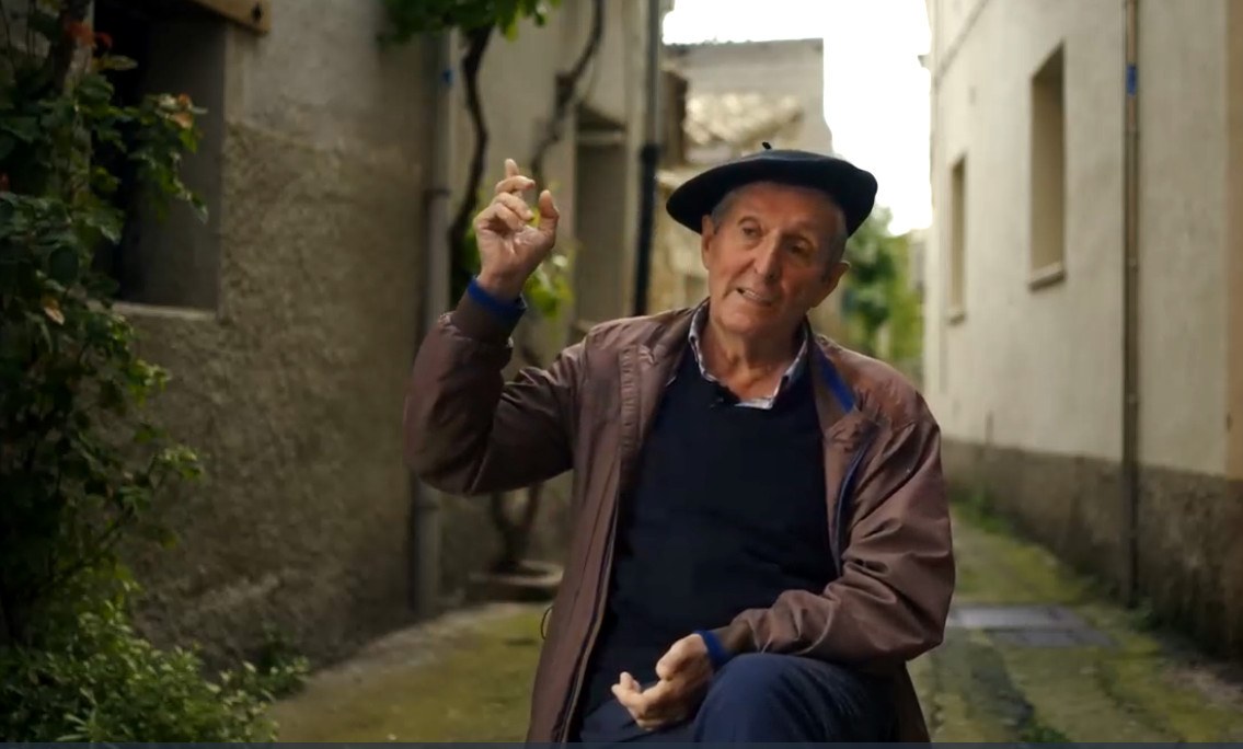 Dantzatik iritsi zen Jose Mari Espartza euskarara eta euskal kulturara