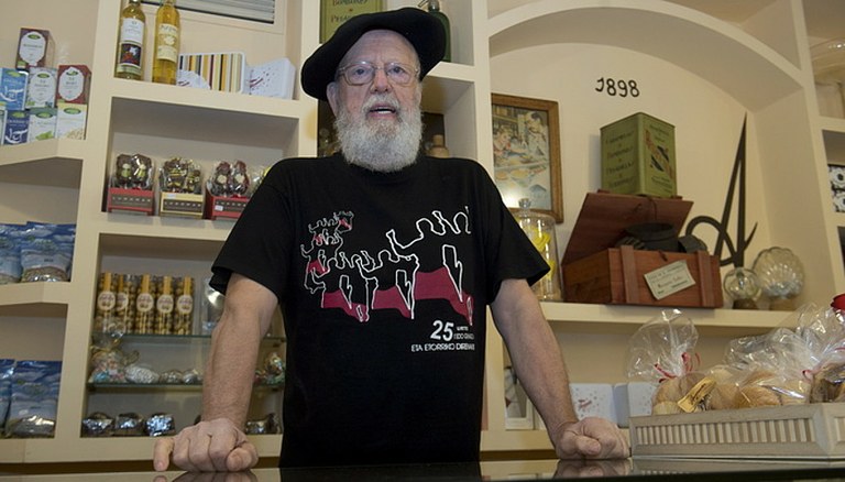 Juan Pedro Aramendia: "Gozogintza izan dut bizibide, baina dantzari emana bizi izan naiz"