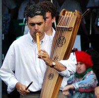Xabier Itzaina, Tanburinaren gizarteaz Xabier Itzaina, Tanburinaren gizarteaz