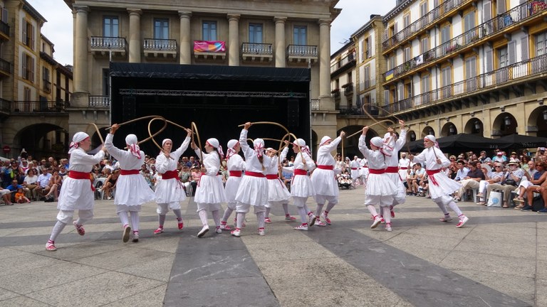 Ezpata dantza donostia