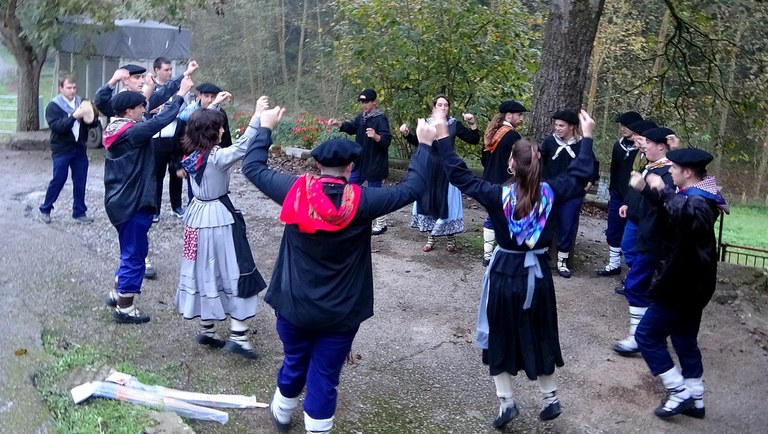 San Martin bezpera, Amasa